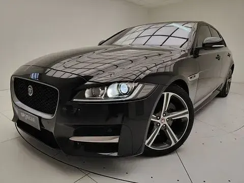 Usata Jaguar XF R-Sport 179 CV (131 kW) 2016 Utilitaria