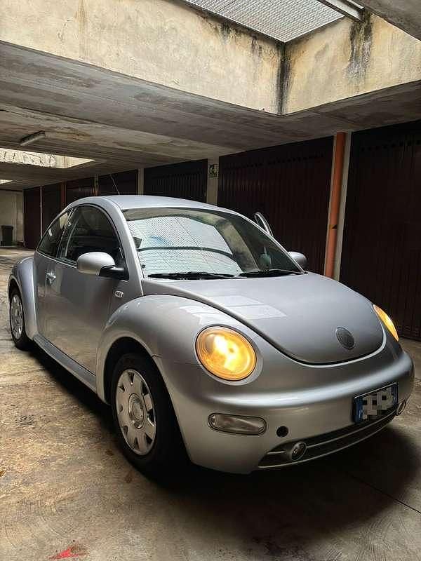 Usata VW New Beetle 102 CV (75 kW) 2003 Utilitaria