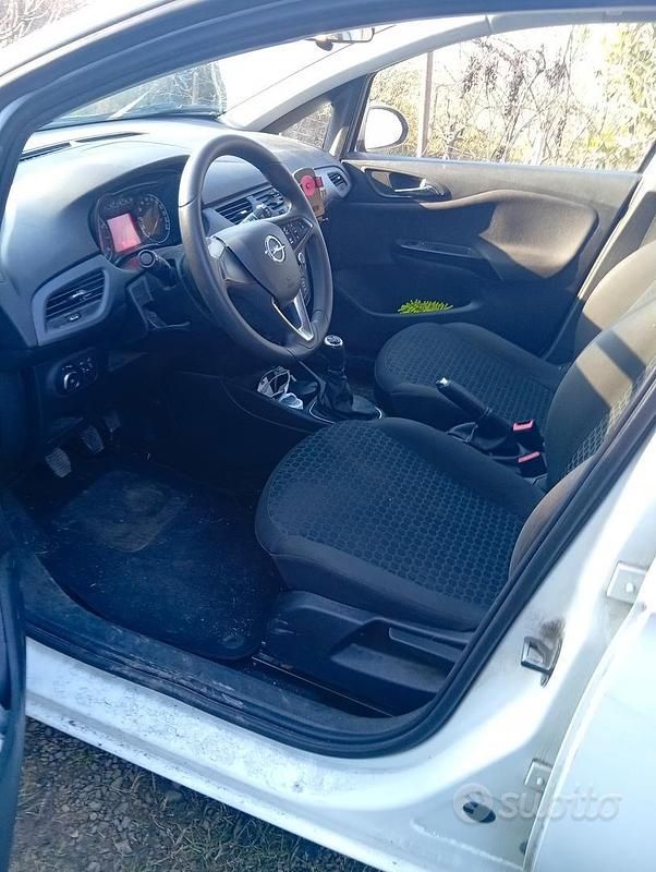 Usata Opel Corsa 90 CV (66 kW) 2019 Bianco Berlina