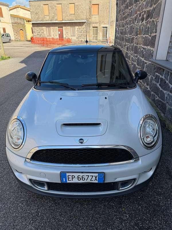 Usata Mini Cooper SD 143 CV (105 kW) 2013 Argento Utilitaria