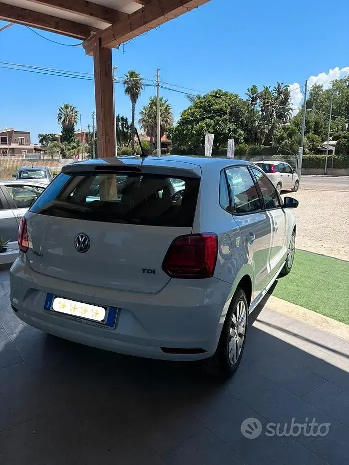 Usata VW Polo Comfortline 75 CV (55 kW) 2016 Bianco Berlina