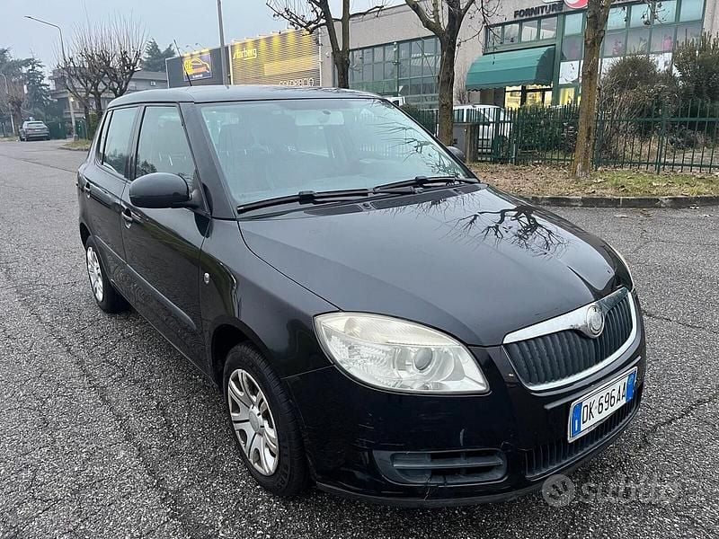 Usata Skoda Fabia Style 70 CV (51 kW) 2007 Nero Berlina