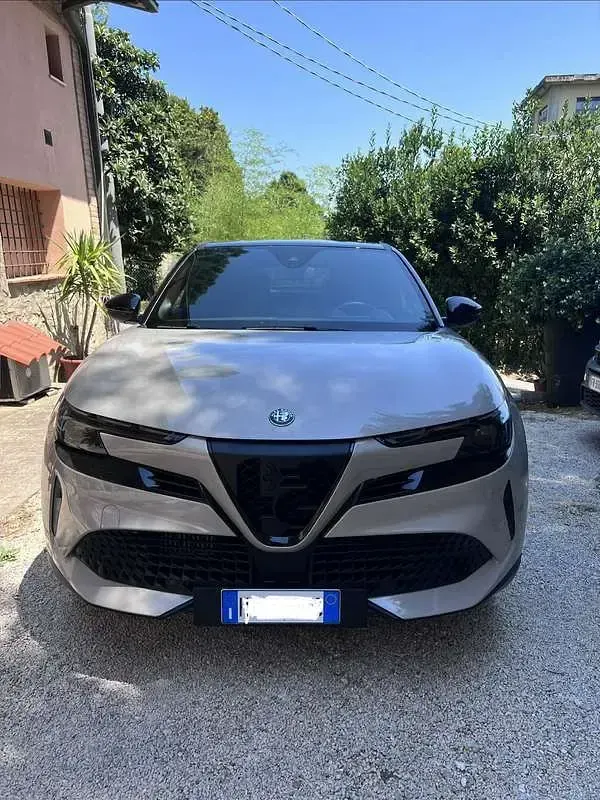 Usata Alfa Romeo GT Junior Edizione Speciale 136 CV (100 kW) 2025 SUV