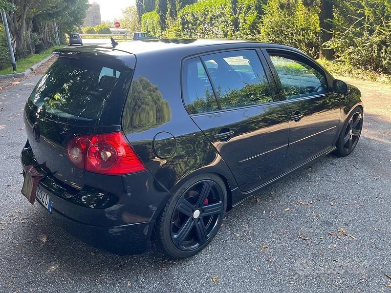 Usata VW Golf IV GTI 199 CV (146 kW) 2006 Nero Berlina