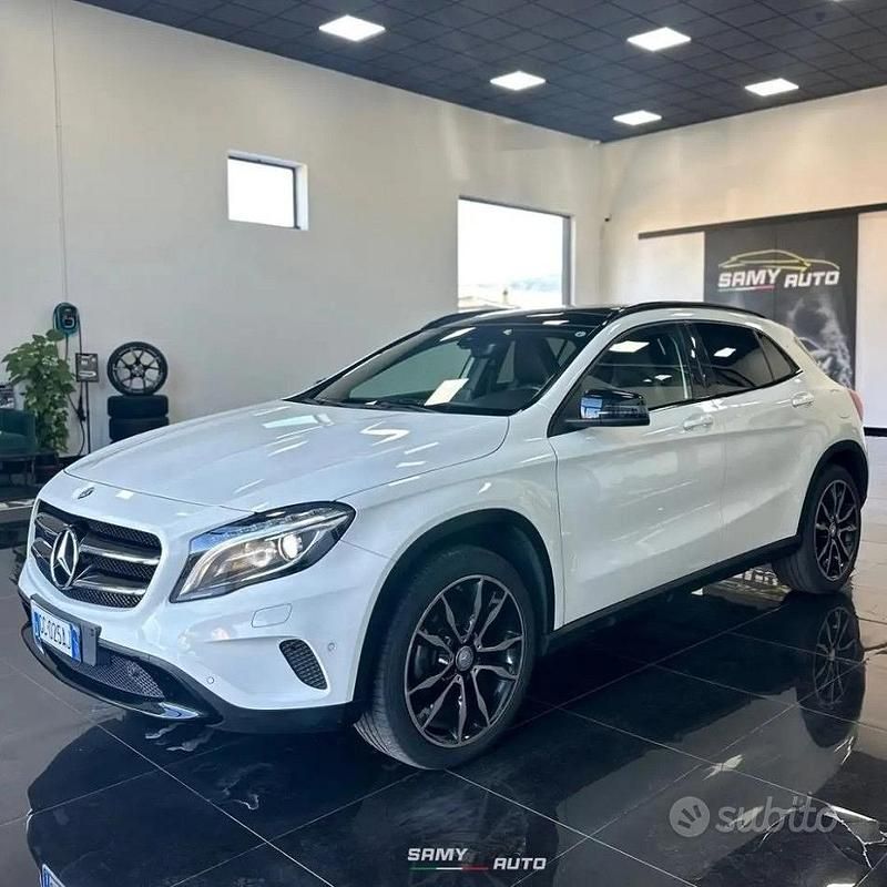 Usata Mercedes 220 Premium 2017 Bianco SUV