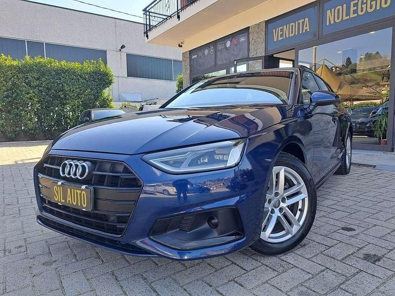 Usata Audi A4 S-Line 163 CV (119 kW) 2020 Blu/azzurro Station wagon