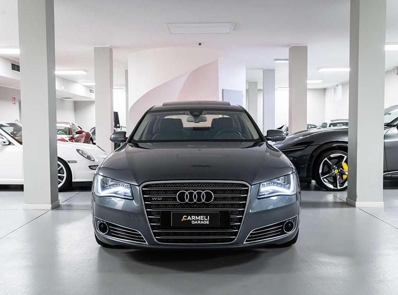 Usata Audi A8L W12 500 CV (367 kW) 2012 Grigio scuro metallizzato Berlina