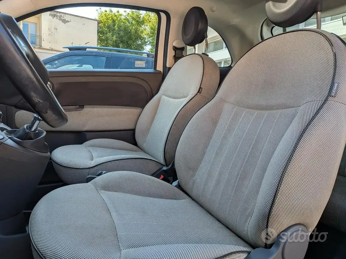 Usata Fiat 500 Lounge 69 CV (50 kW) 2009 Bianco Cabrio