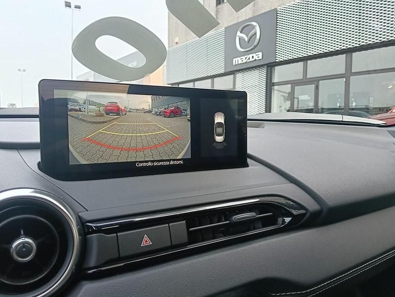 Nuova Mazda MX5 132 CV (97 kW) 2026 Zircon sand Cabrio