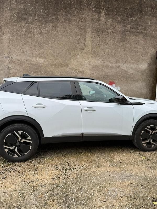 Usata Peugeot 2008 Allure 2024 Bianco SUV