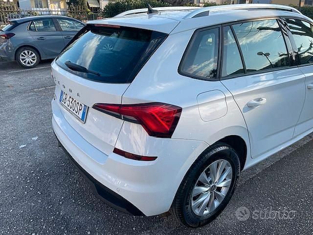 Usata Skoda Kamiq Ambition 110 CV (80 kW) 2021 Bianco SUV