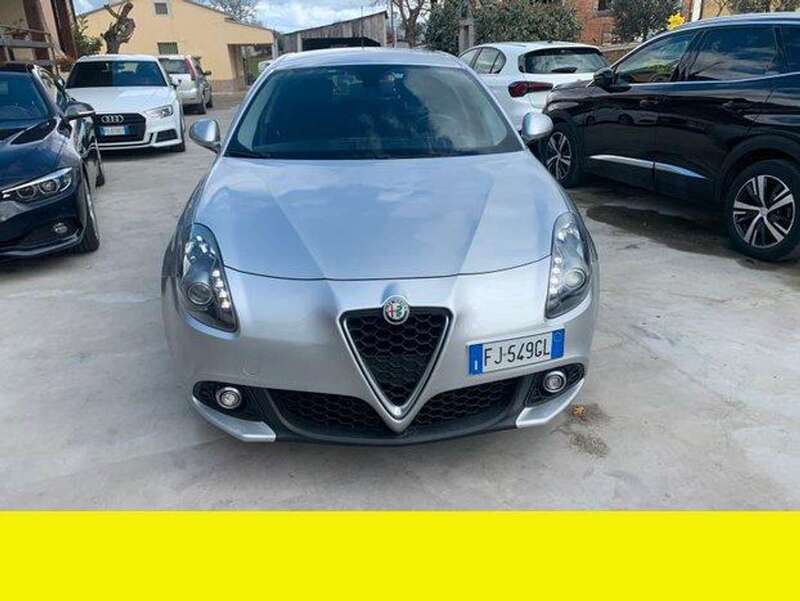 Usato 2017 Alfa Romeo Giulietta 1.6 Diesel 120 CV (11.650 €)