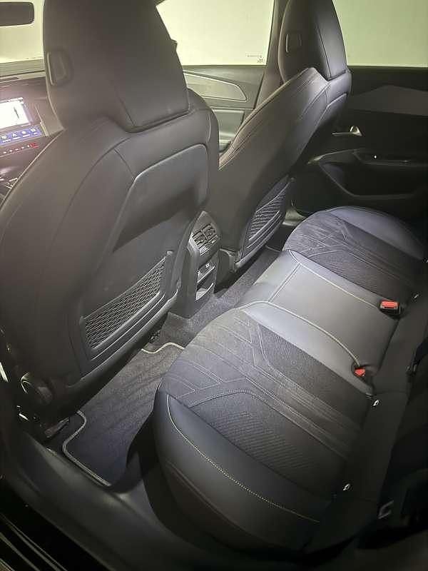 Usata Peugeot 308 GT 131 CV (96 kW) 2023 Berlina