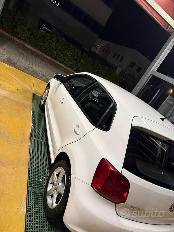 Usata VW Polo Sound 75 CV (55 kW) 2014 Utilitaria