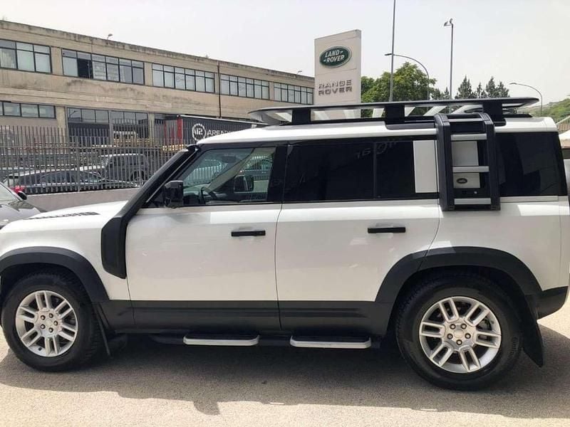 Usata Land Rover Defender S 240 CV (176 kW) 2021 Bianco SUV