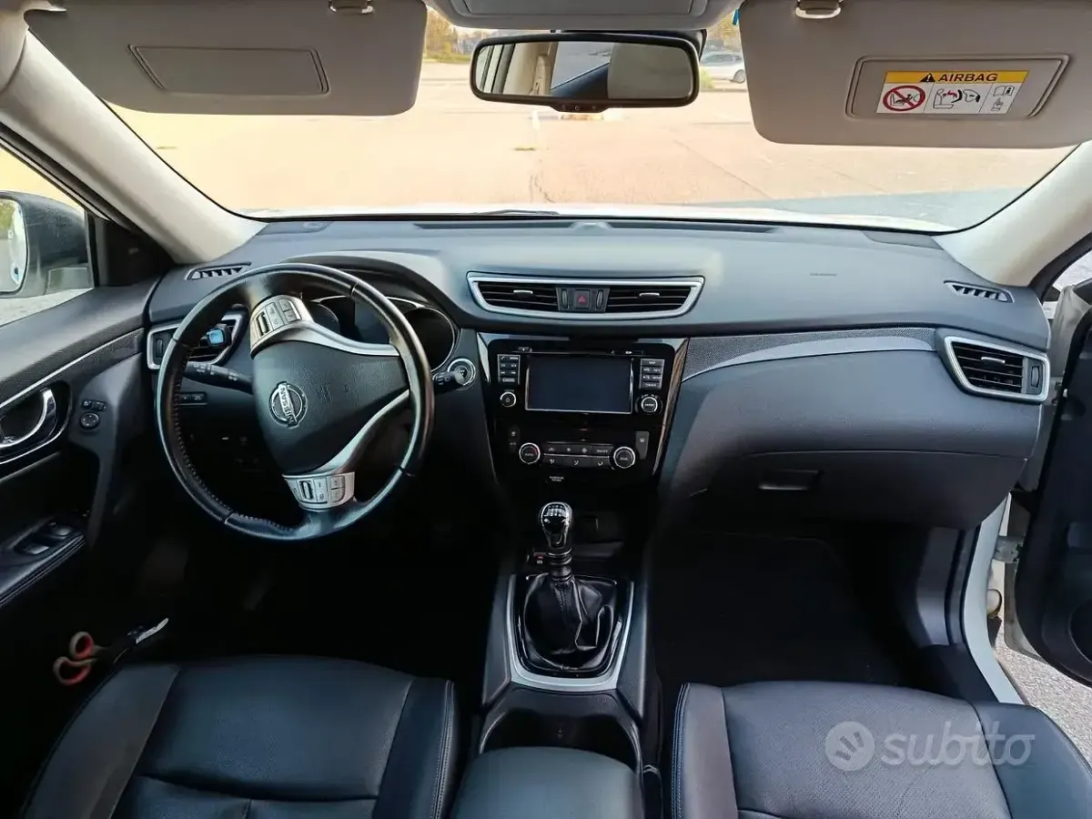 Usata Nissan X-Trail 131 CV (96 kW) 2014 Bianco SUV