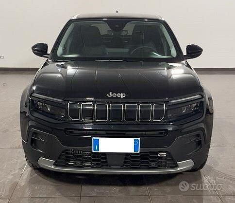 Usata Jeep Avenger Altitude 101 CV (74 kW) 2024 Nero SUV