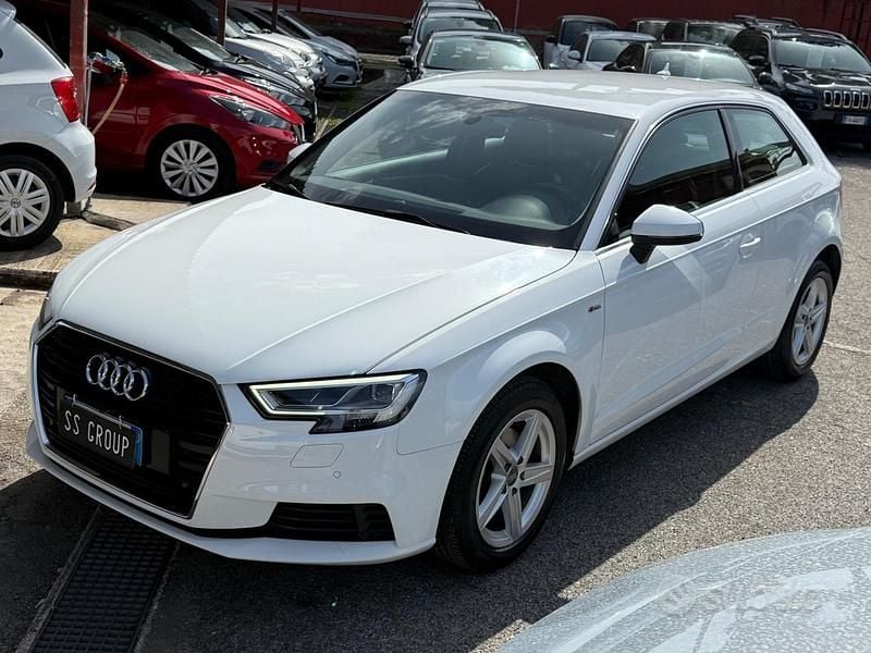 Gebraucht Audi A3 Sport 116 PS (85 kW) 2017 Weiß Limousine