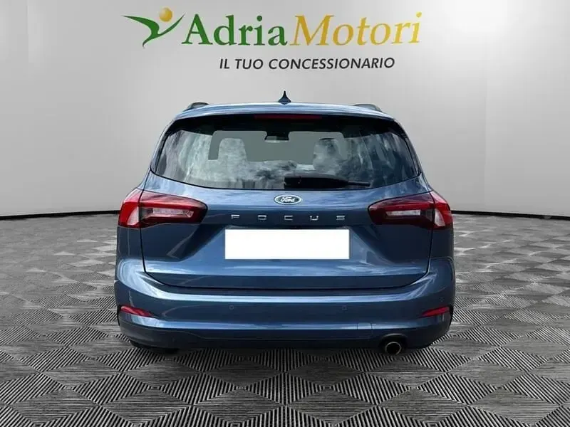 Usata Ford Focus Business Edition 120 CV (88 kW) 2022 Blu Station wagon