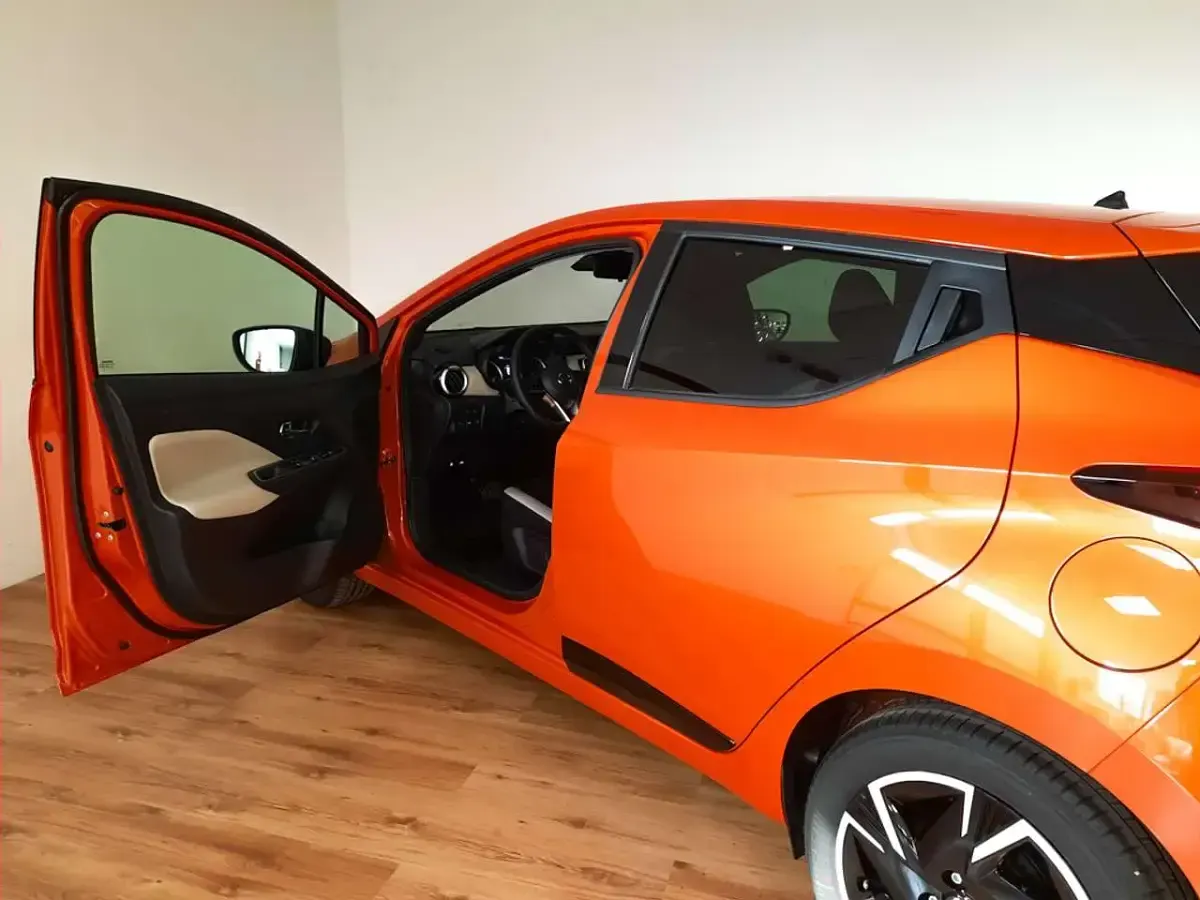 Usata Nissan Micra 92 CV (67 kW) 2022 Arancio metallizzato Utilitaria