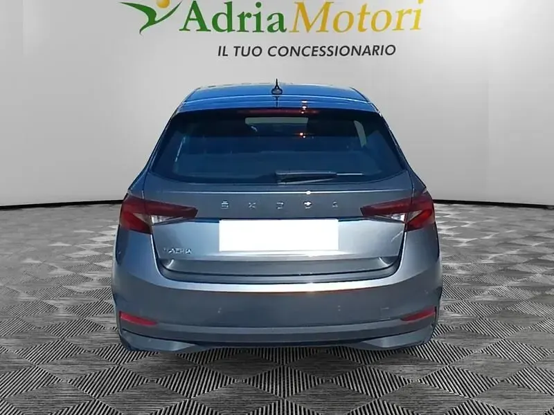 Usata Skoda Fabia Ambition 80 CV (58 kW) 2023 Grigio scuro Utilitaria