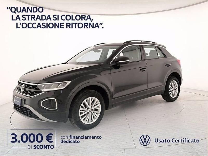 Usata VW T-Roc Life 116 CV (85 kW) 2024 Deep black perlato SUV