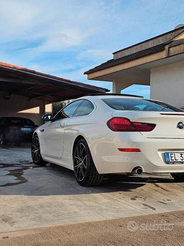 Usata BMW 640 Comfort Edition 313 CV (230 kW) 2012 Bianco Coupé