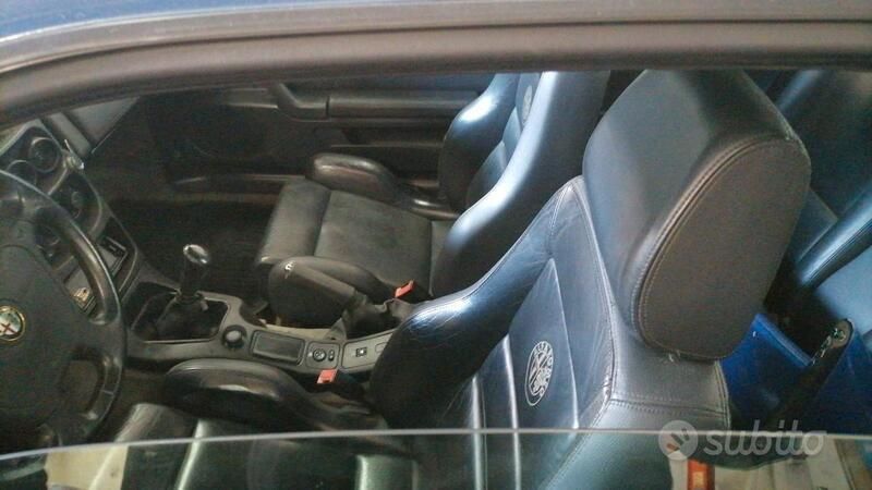 Usata Alfa Romeo GTV 150 CV (110 kW) 1996 Blu Coupé