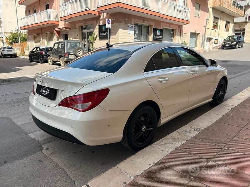 Usata Mercedes CLA180 108 CV (79 kW) 2017 Bianco Berlina