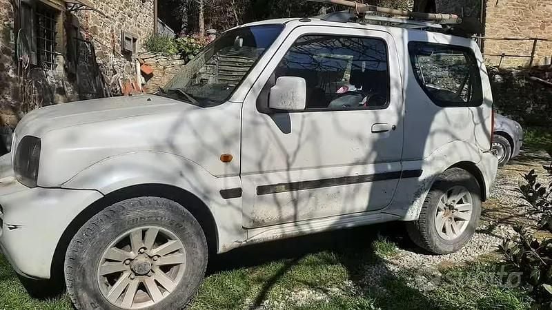 Usata Suzuki Jimny 2009 Bianco SUV