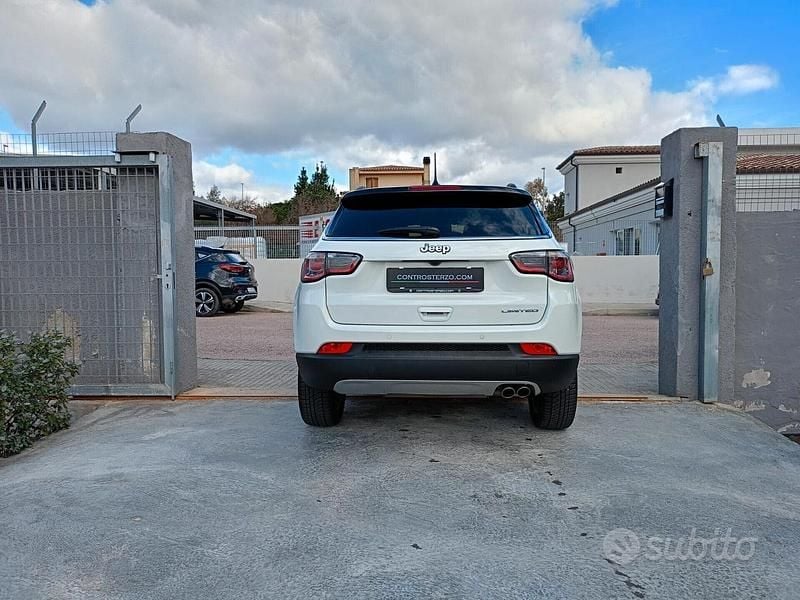 Usata Jeep Compass 140 CV (102 kW) 2022 Bianco SUV
