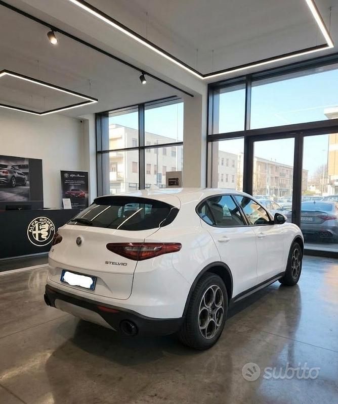 Usata Alfa Romeo Stelvio 2022 Bianco SUV