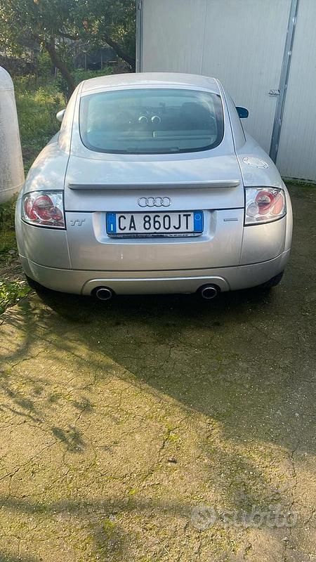 Usata Audi TT 225 CV (165 kW) 2002 Grigio Coupé