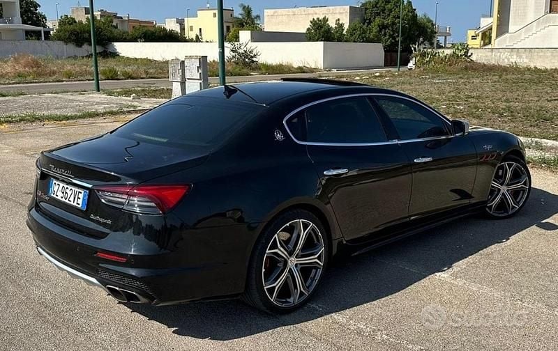 Usata Maserati Quattroporte 430 CV (316 kW) 2015 Nero Berlina