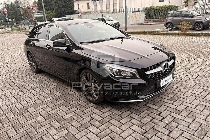 Usata Mercedes CLA180 122 CV (89 kW) 2018 Nero Berlina