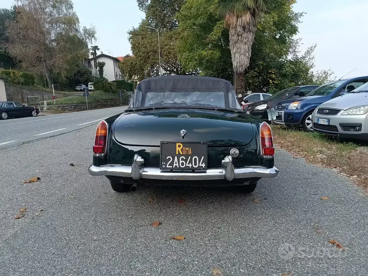 Usata MG B 95 CV (69 kW) 1960 Verde Cabrio