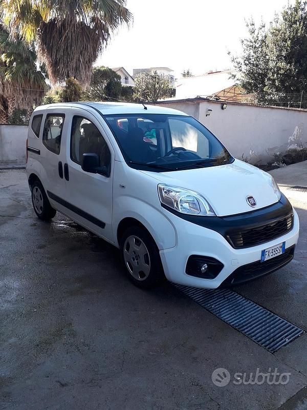 Usata Fiat Qubo Easy 80 CV (58 kW) 2019 Bianco Monovolume