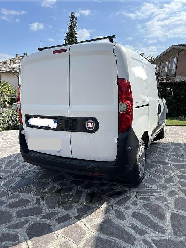 Usata Fiat Doblò 90 CV (66 kW) 2013 Monovolume