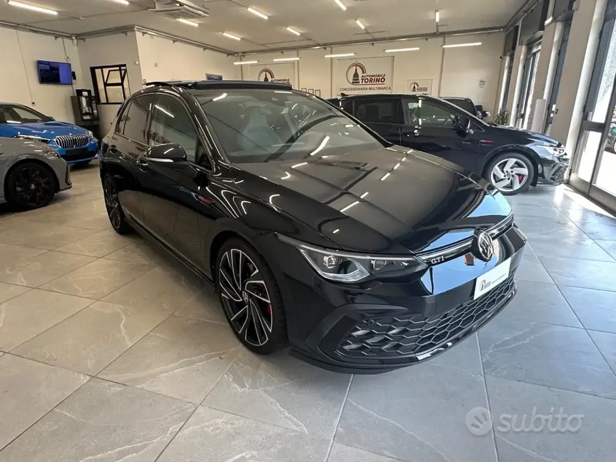 Usata VW Golf VIII GTI 245 CV (180 kW) 2023 Nero Berlina