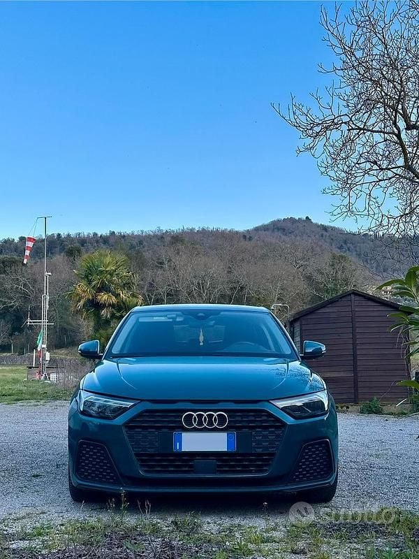 Usata Audi A1 Admired 110 CV (80 kW) 2021 Verde SUV