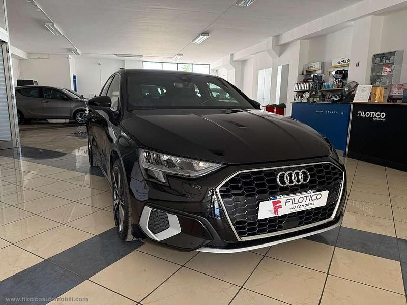 Usata Audi A3 Ambiente 150 CV (110 kW) 2021 Nero Berlina