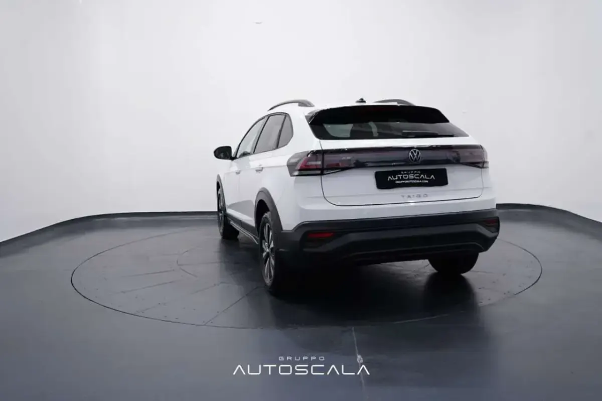 Usata VW Taigo Life 110 CV (80 kW) 2024 Pure white SUV