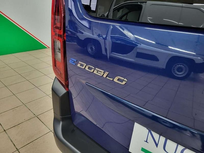 Usata Fiat e-Doblò Launch Edition 56 kW (77 CV) 2023 Blu Monovolume