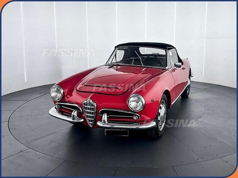 Usata Alfa Romeo Spider 120 CV (88 kW) 1963 Rosso Cabrio