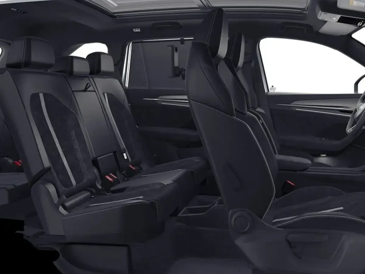 Nuova Skoda Kodiaq SportLine 150 CV (110 kW) 2026 Smokey diamondargento metallizzato SUV