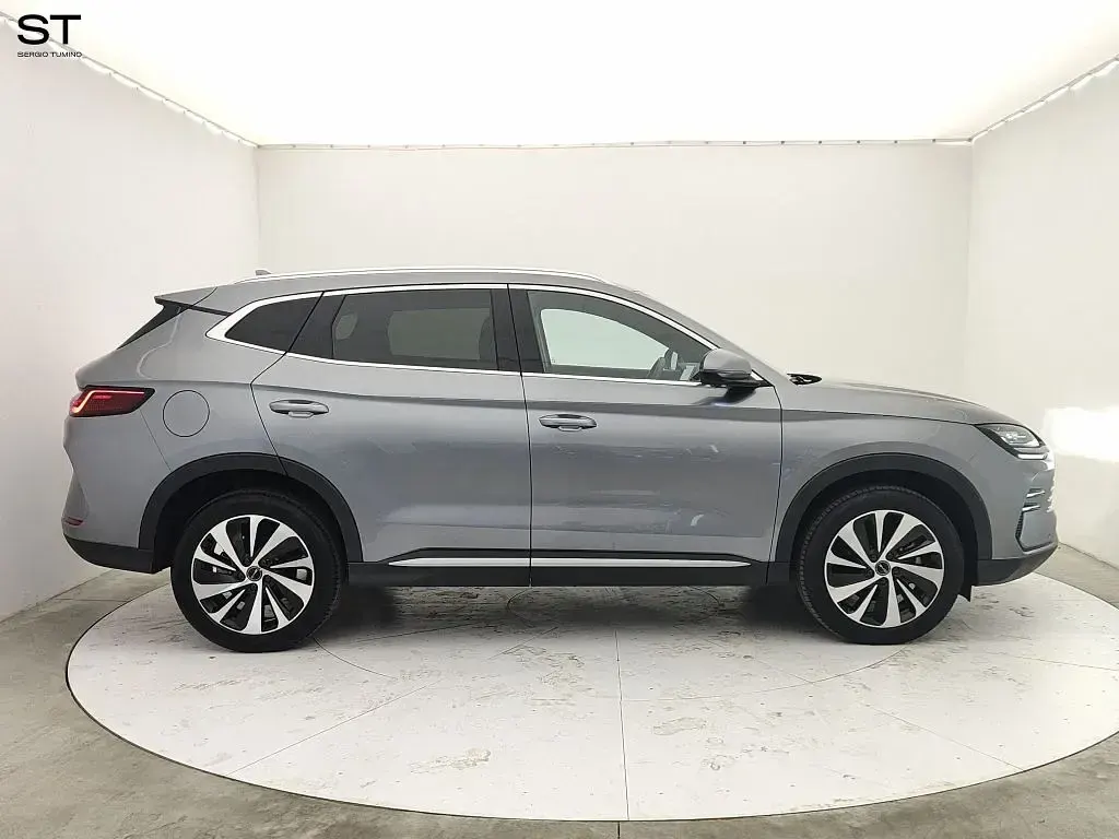 Usata BYD Seal U Boost 218 CV (160 kW) 2025 Grigio SUV