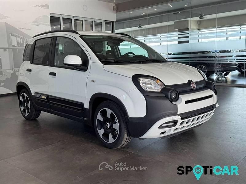 Nuova Fiat Panda Cross 65 CV (47 kW) 2026 Bianco Utilitaria