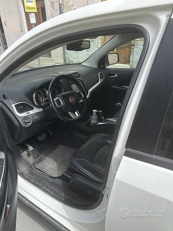 Usata Fiat Freemont 170 CV (125 kW) 2012 Bianco SUV