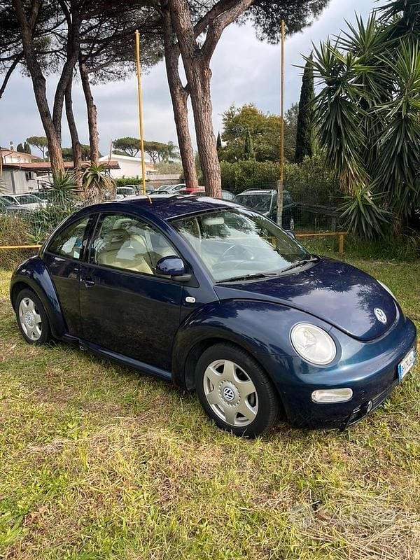Usata VW New Beetle 116 CV (85 kW) 1999 Utilitaria