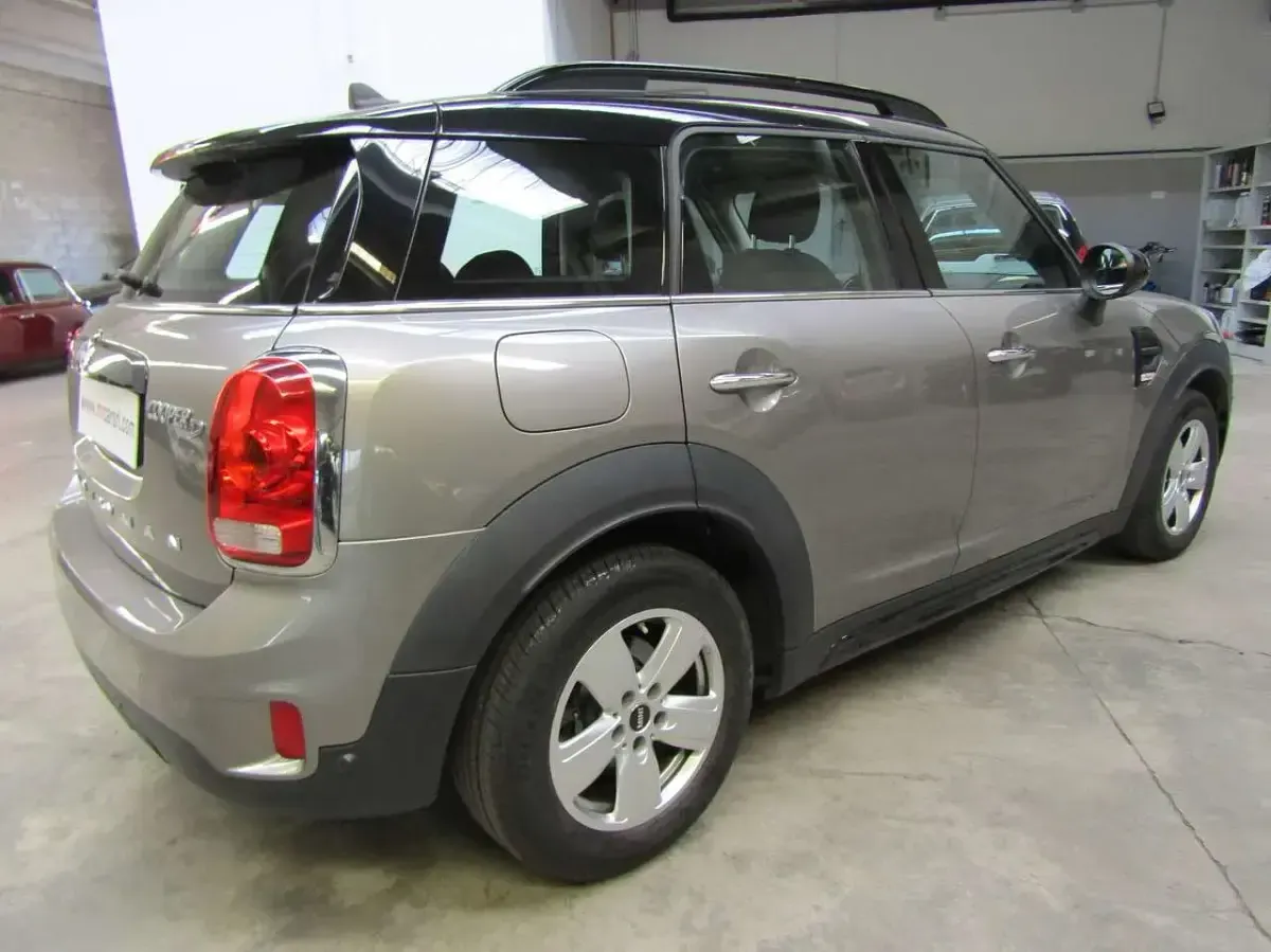Usata Mini Cooper D Countryman 150 CV (110 kW) 2020 Grigio medio SUV